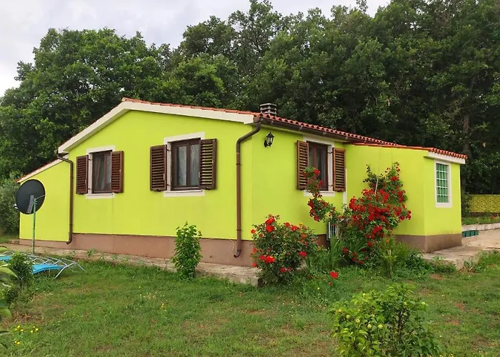 Kuca Za Odmor Tri Sunca Holiday home Pula