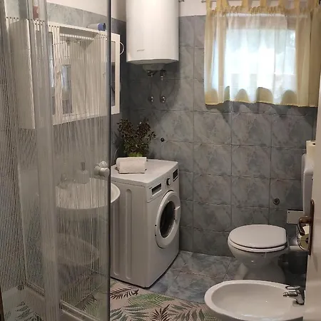 Kuca Za Odmor Tri Sunca Holiday home Pula