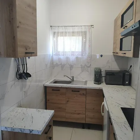 Kuca Za Odmor Tri Sunca * 풀라