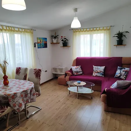 Kuca Za Odmor Tri Sunca Nyaraló